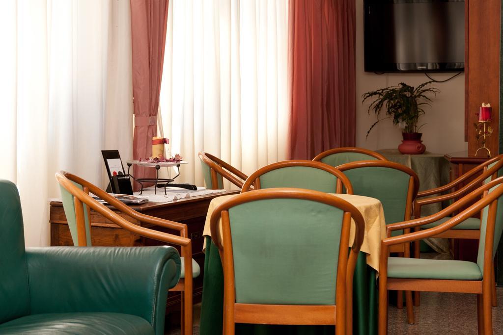 סילבי מרינה Casa Ferretti Di Ferretti Village מראה חיצוני תמונה