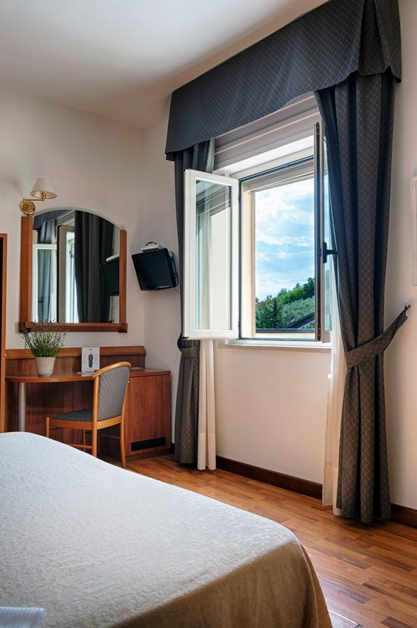 סילבי מרינה Casa Ferretti Di Ferretti Village מראה חיצוני תמונה