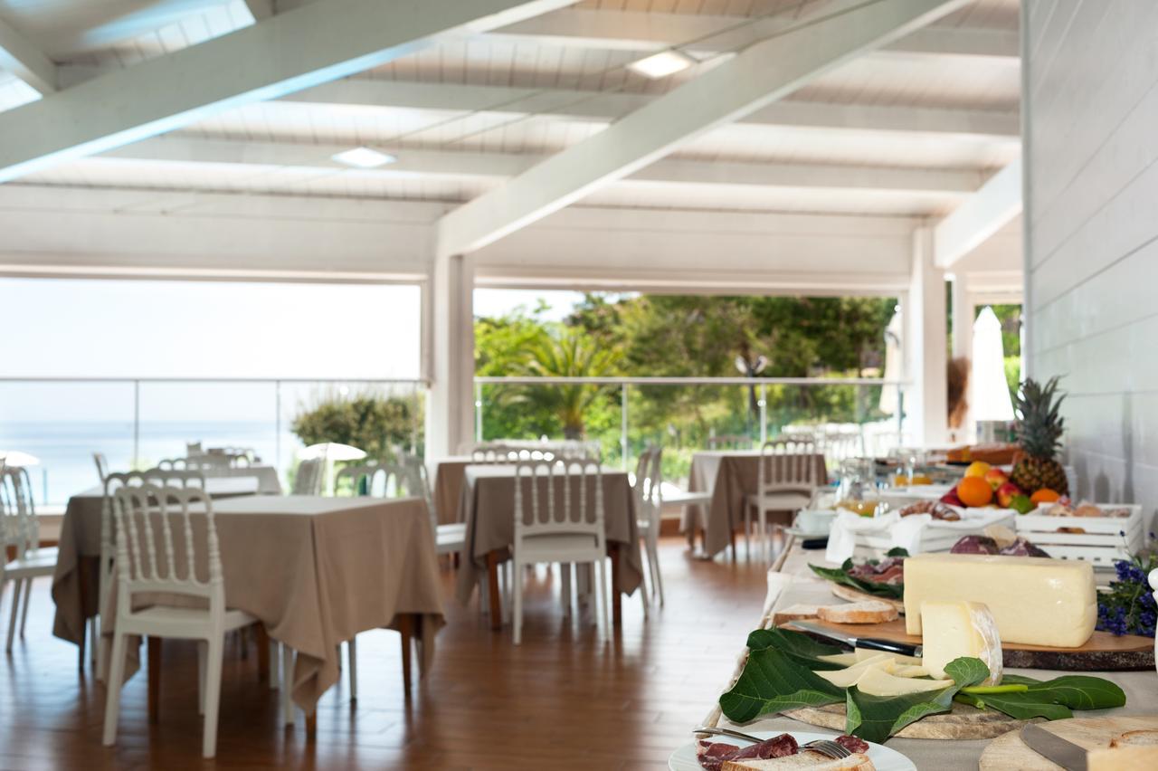 סילבי מרינה Casa Ferretti Di Ferretti Village מראה חיצוני תמונה